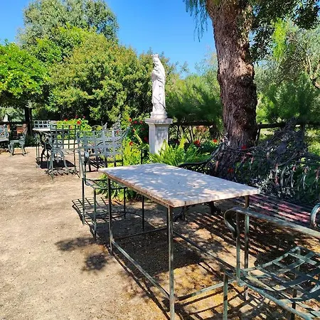 - Cortijo El Palomar Holiday home *